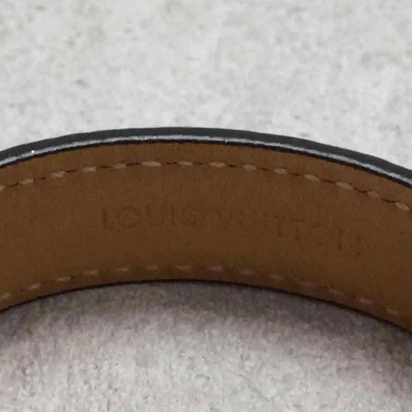 LOUIS VUITTON LUXURY BRACELET - Picture 5 of 6
